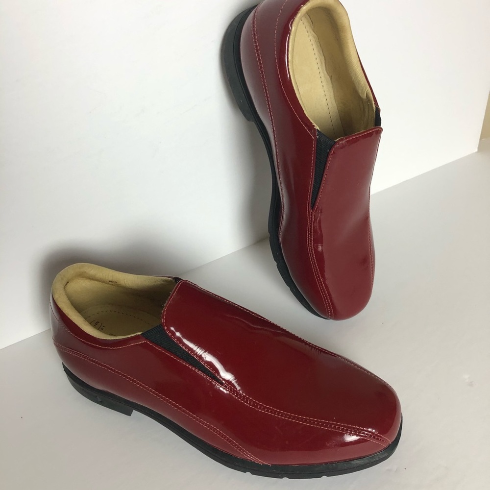 NIKE GOLF RED SHOES SIZE 8.5
